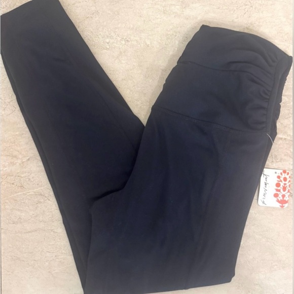 Free People High-Rise Ankle Breathe Deeper Leggings - Picture 11 of 11
